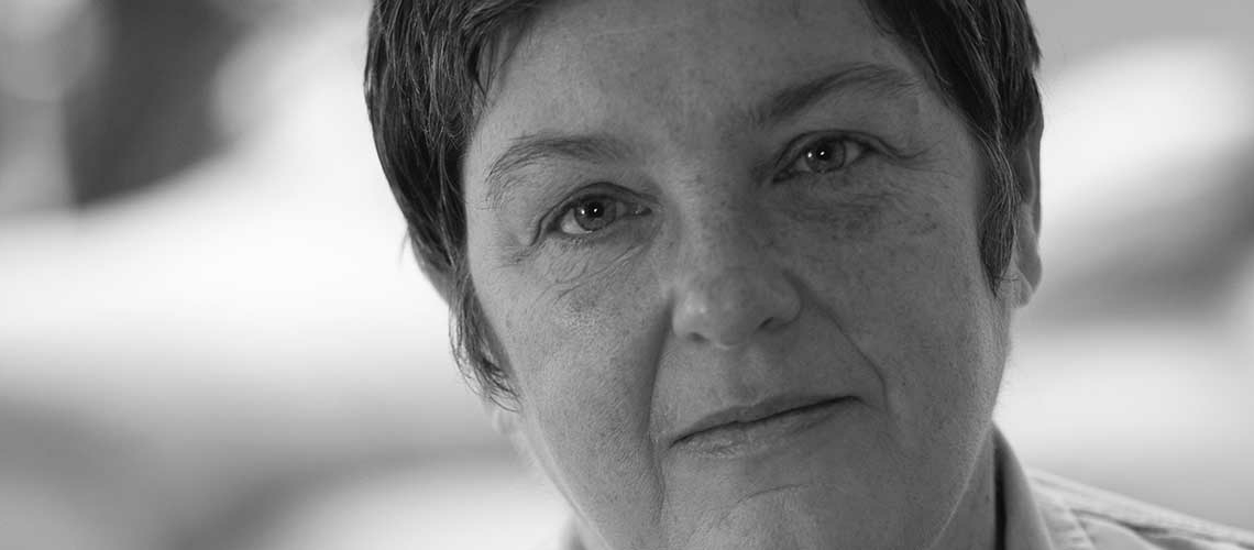 Julie Bindel: How I miss the lesbian bar